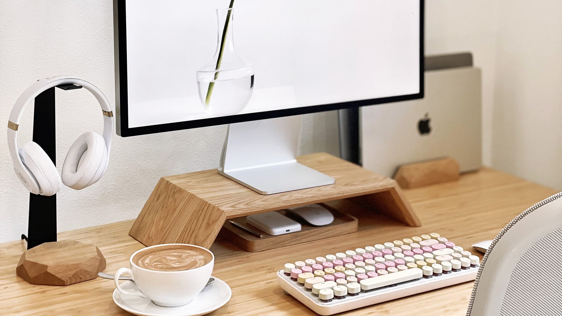 monitor stand desk setup