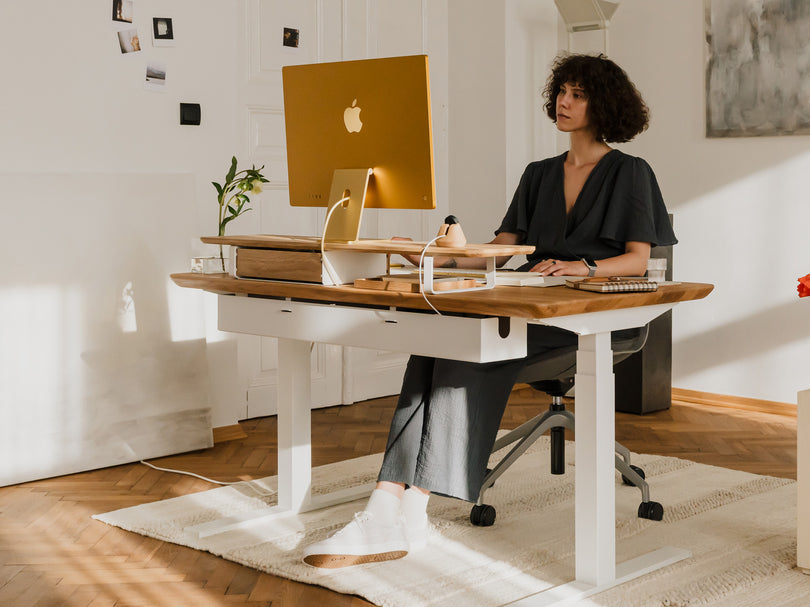 Oakywood standing desk with cable management tray | white, large