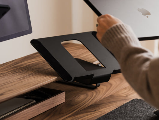 desk shelf laptop mount in use | black,