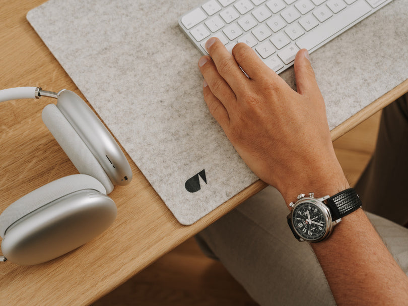 oakywood stone grey felt desk mat on oak desk | stone grey,