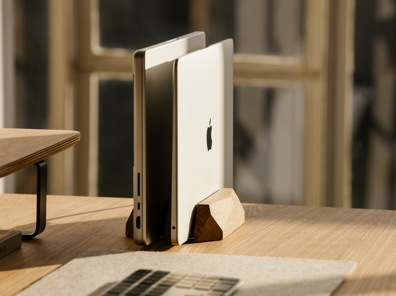 oakywood oak wooden dual laptop stand details on desk | -