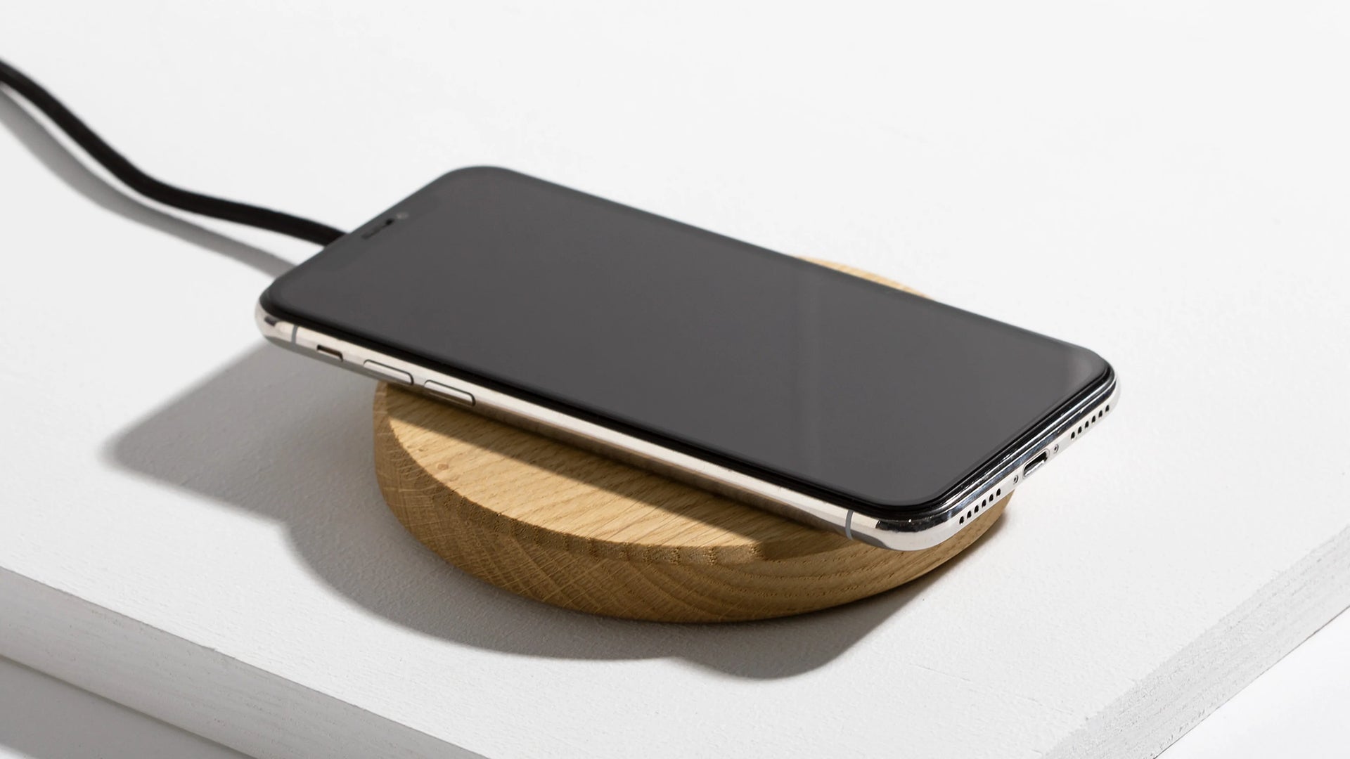 Geometric Charging Pad - Wooden Wireless Charger for iPhone