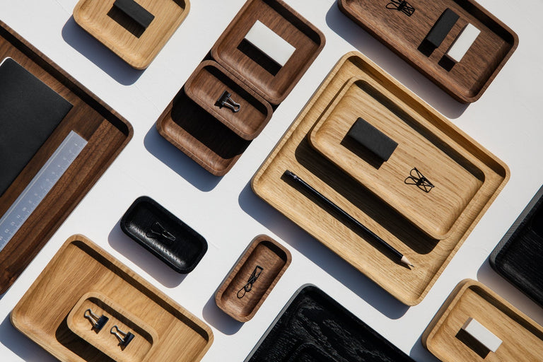 Trays & Pots