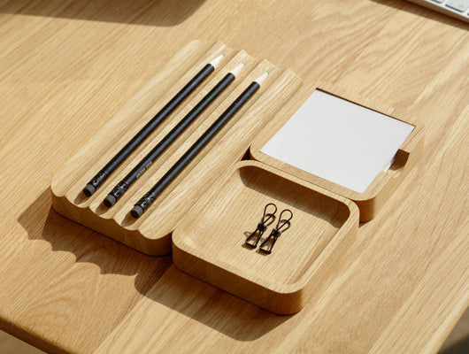 oakyblocks oak small tray desk setup | -
