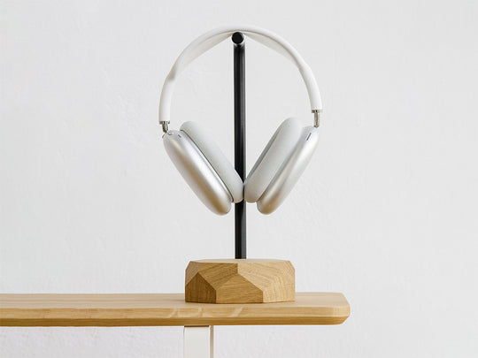 Oakywood Wood Headphone Stand, Natural Wood with Black Painted Steel  Handle, Geometric, Handcrafted in EU, Dimensions 11 x 11 x 27 cm, Walnut