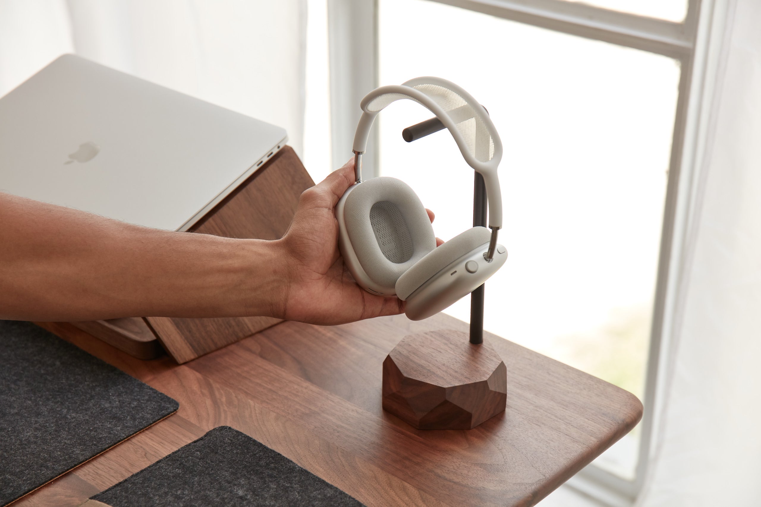 Headphone discount tree stand