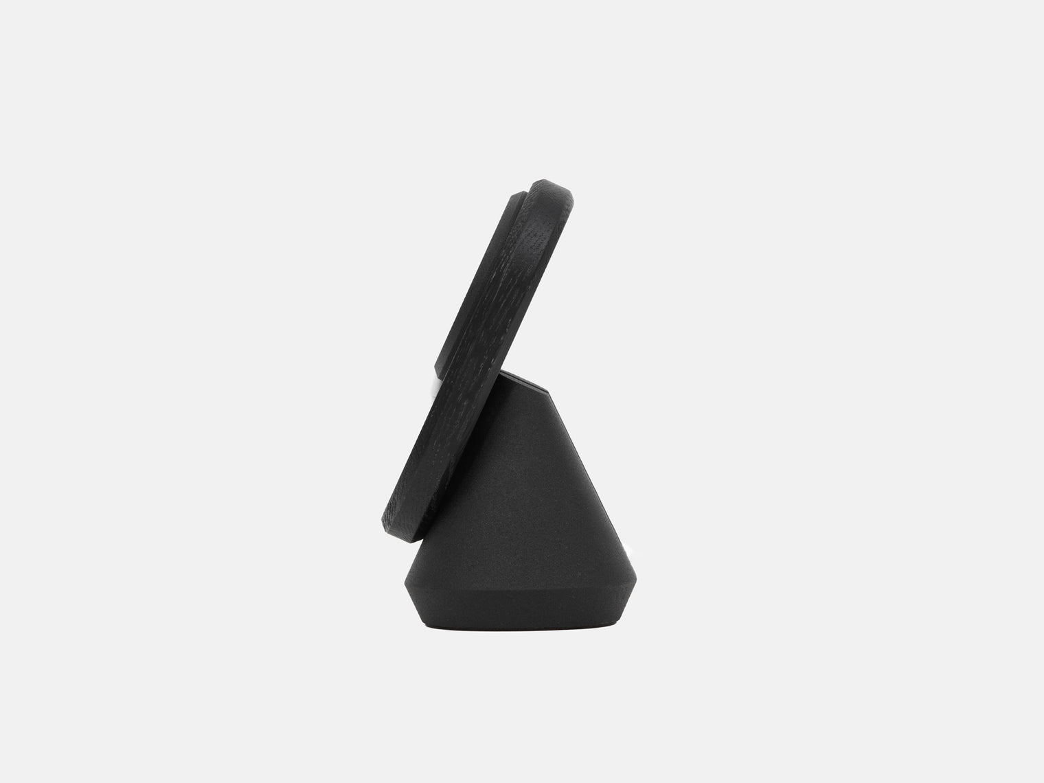black magsafe iphone stand - side | black