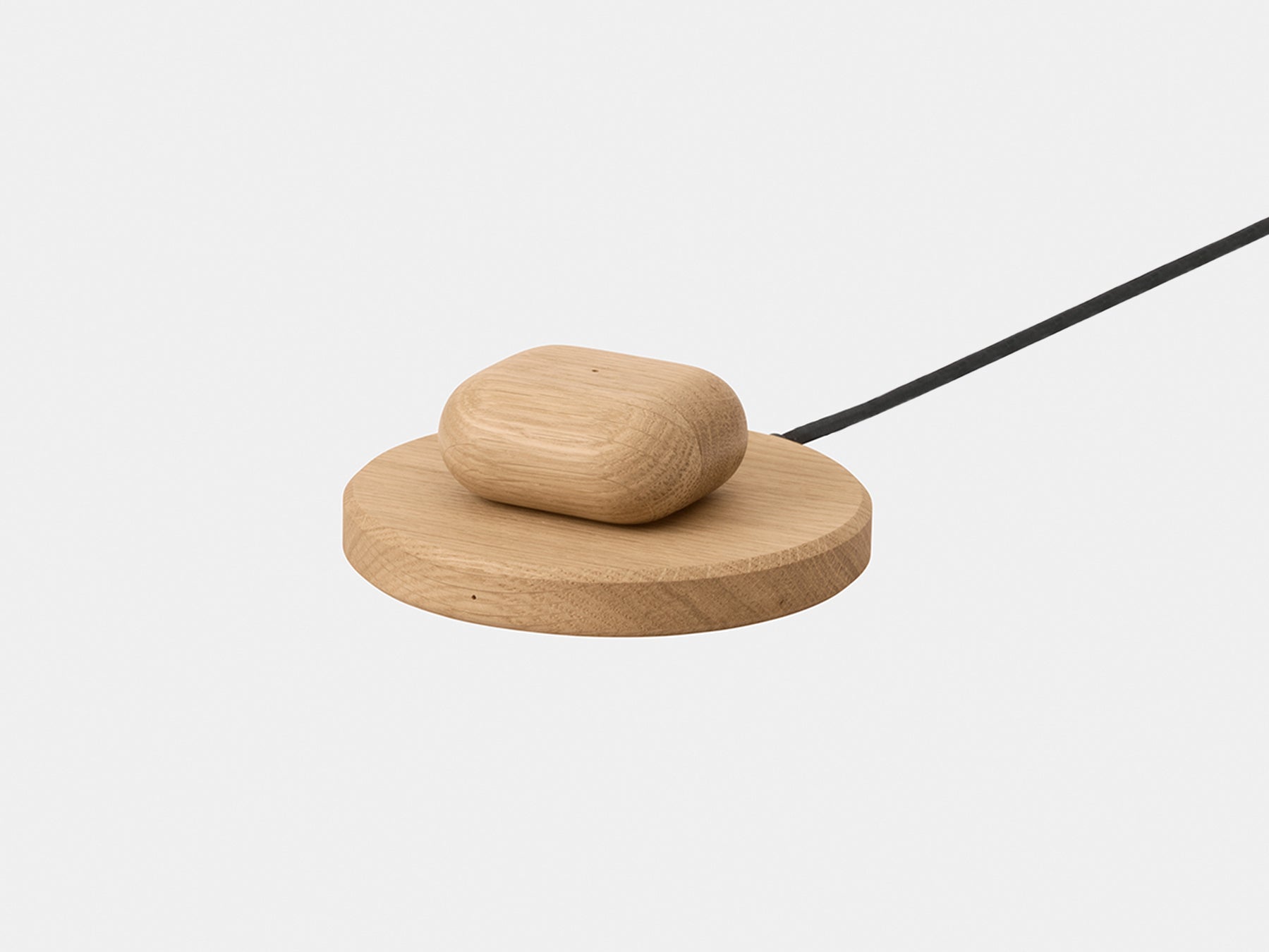 Slim Charging Pad - Wooden Qi Charging Station | Oakywood.shop