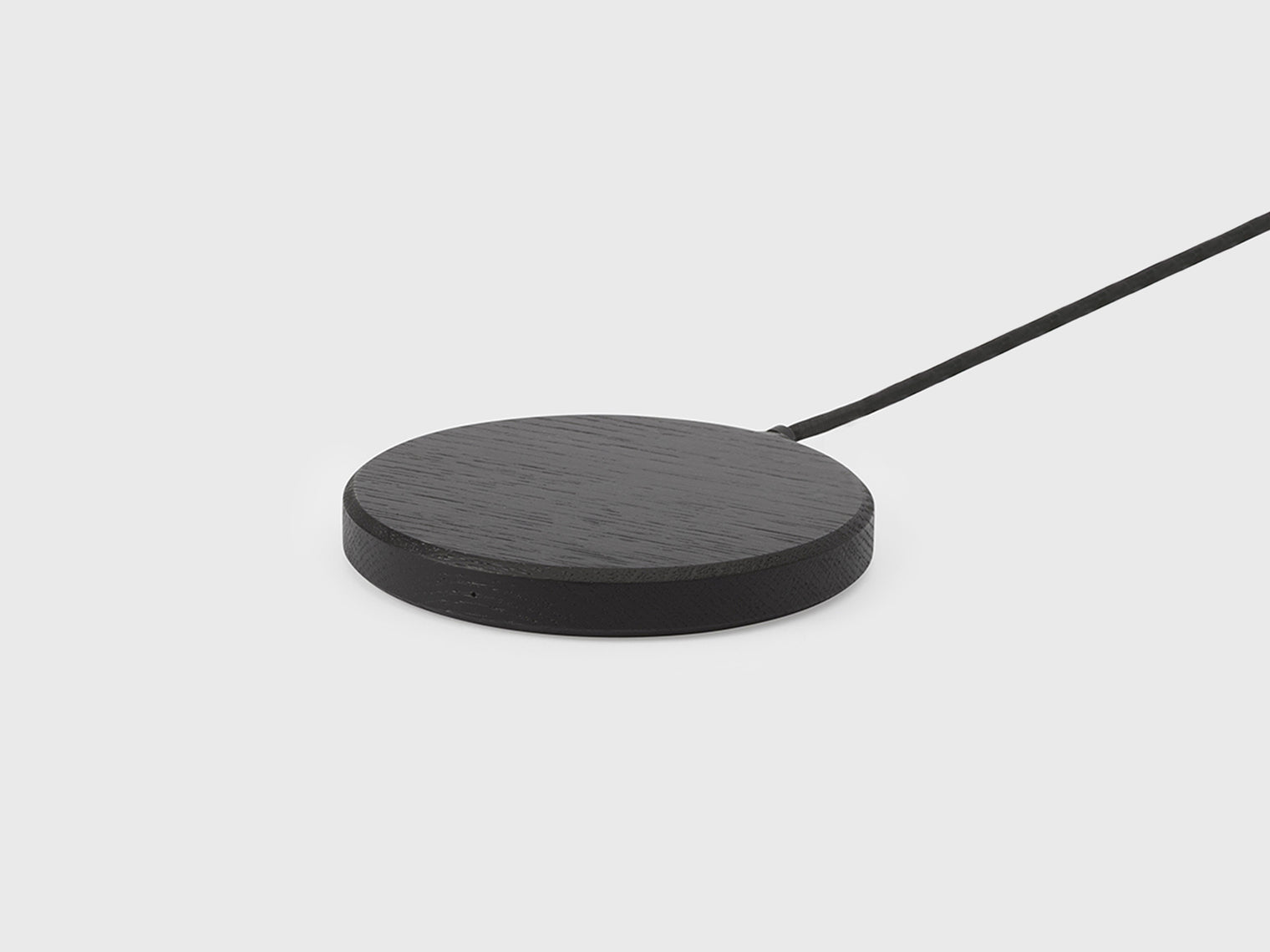 black Slim Charging Pad | black