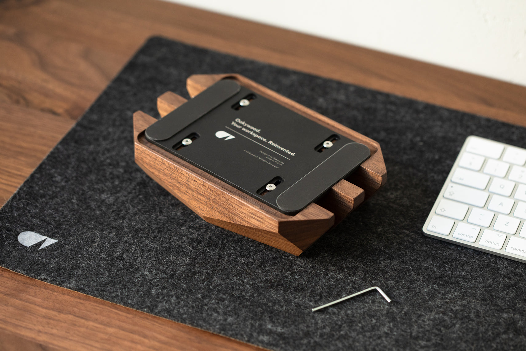 Support ordinateur portable design et ergonomique en bois