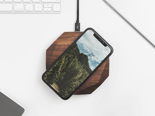 Geometric Charging Pad - Wooden Wireless Charger for iPhone, Samsung