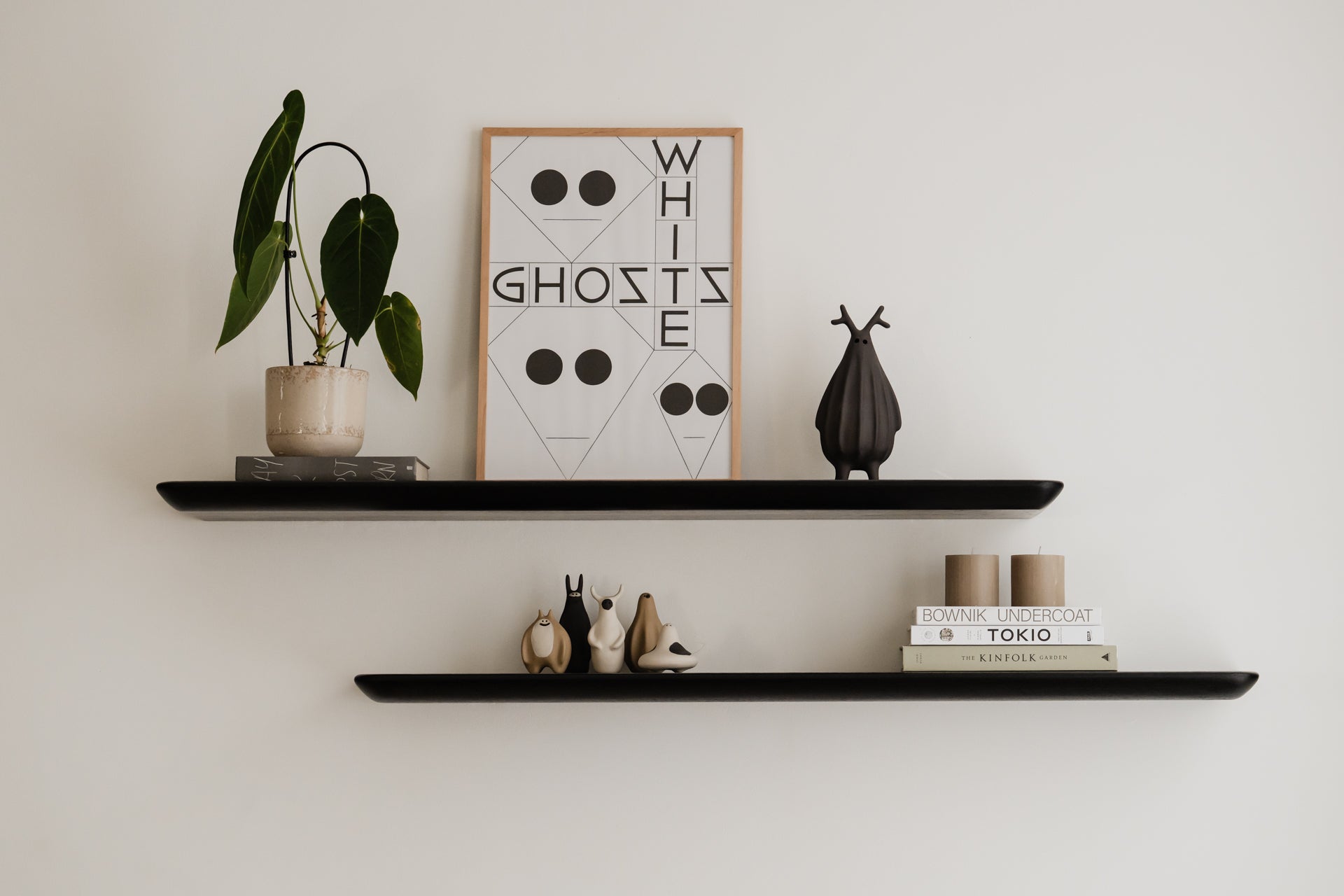 oakywood black wooden shelf on the wall | black,