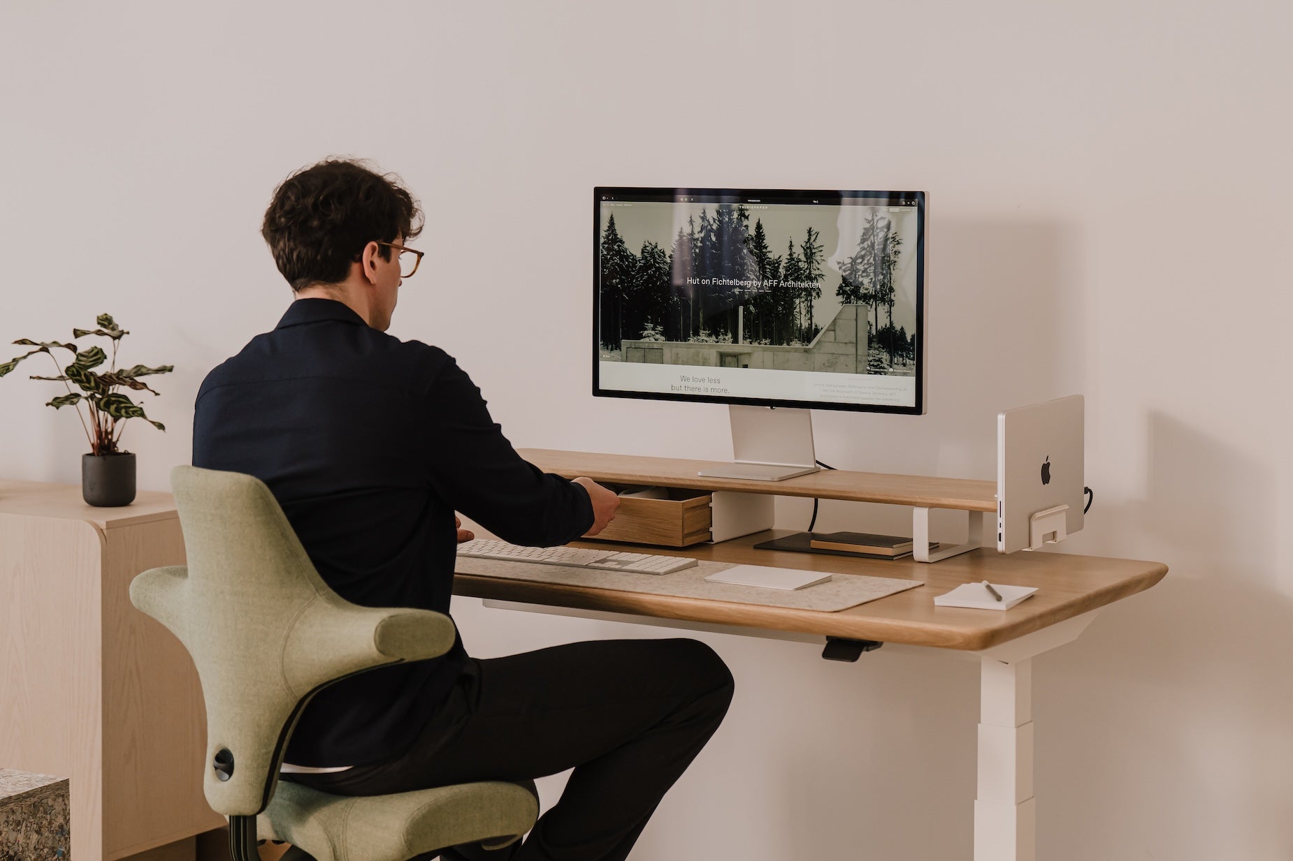 laptop vertical desk shelf mount| white