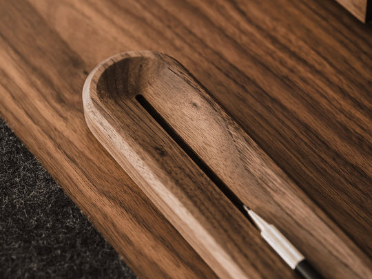 oakywood to-do desk kit with a nice groove | walnut