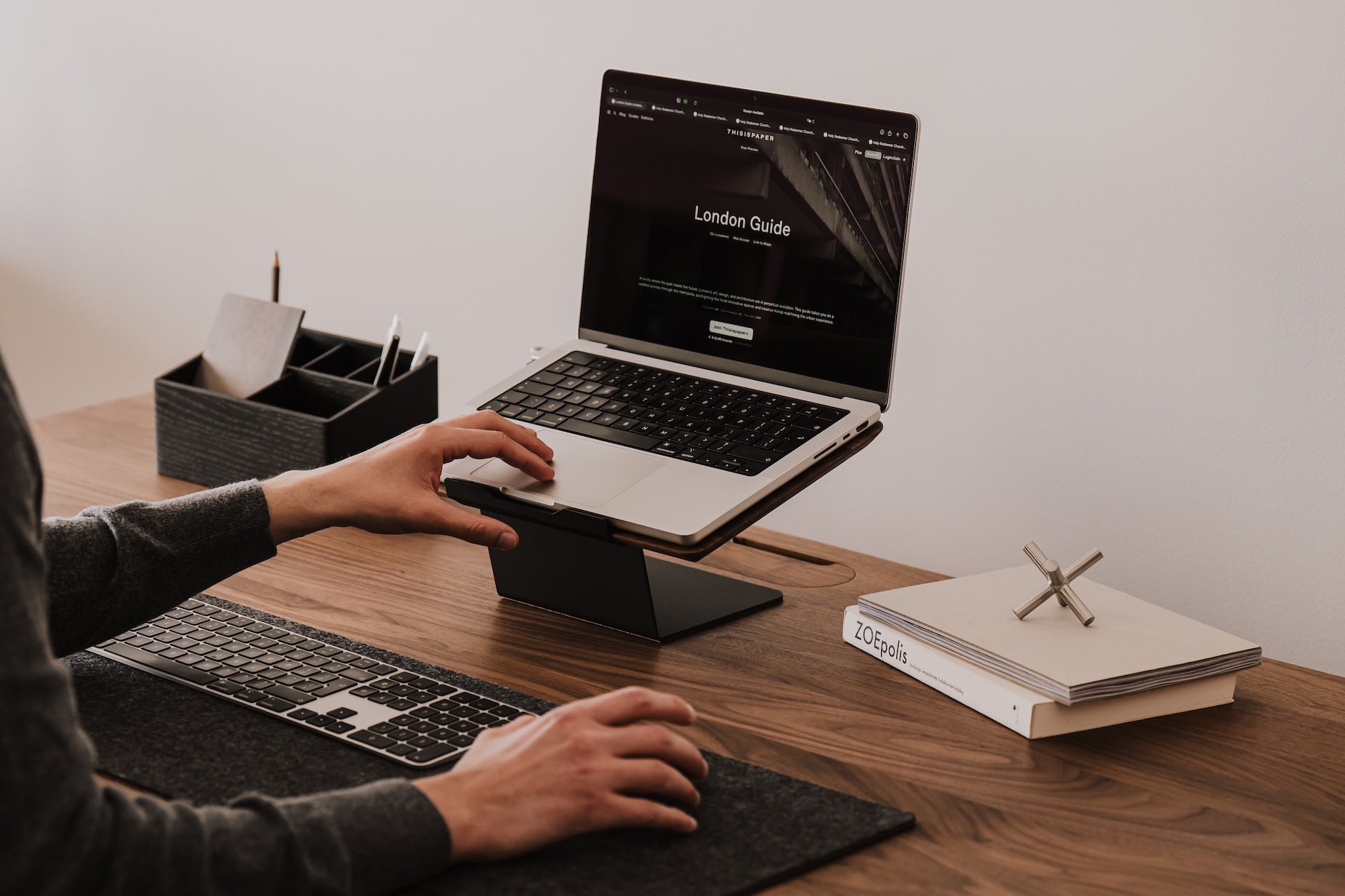 Oakywood Laptop Riser | walnut,