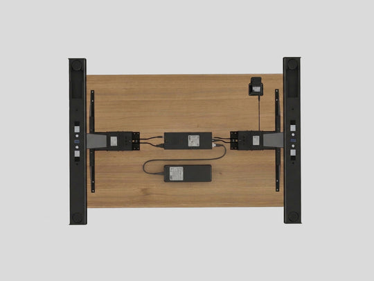 Oakywood Standing Desk Pro Battery powers the desk without cables| -