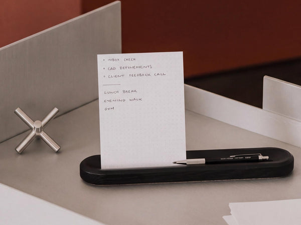 oakywood to-do desk kit pen groove | black