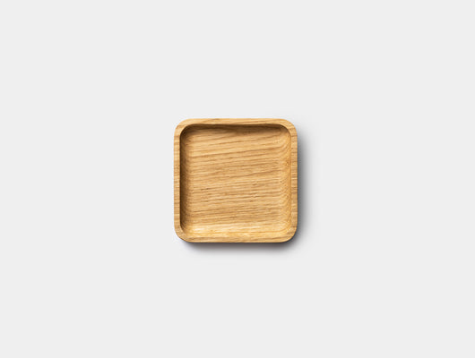 Oakywood Catchall Tray Mini in oak – versatile tray for decluttering your desk or nightstand | oak, medium