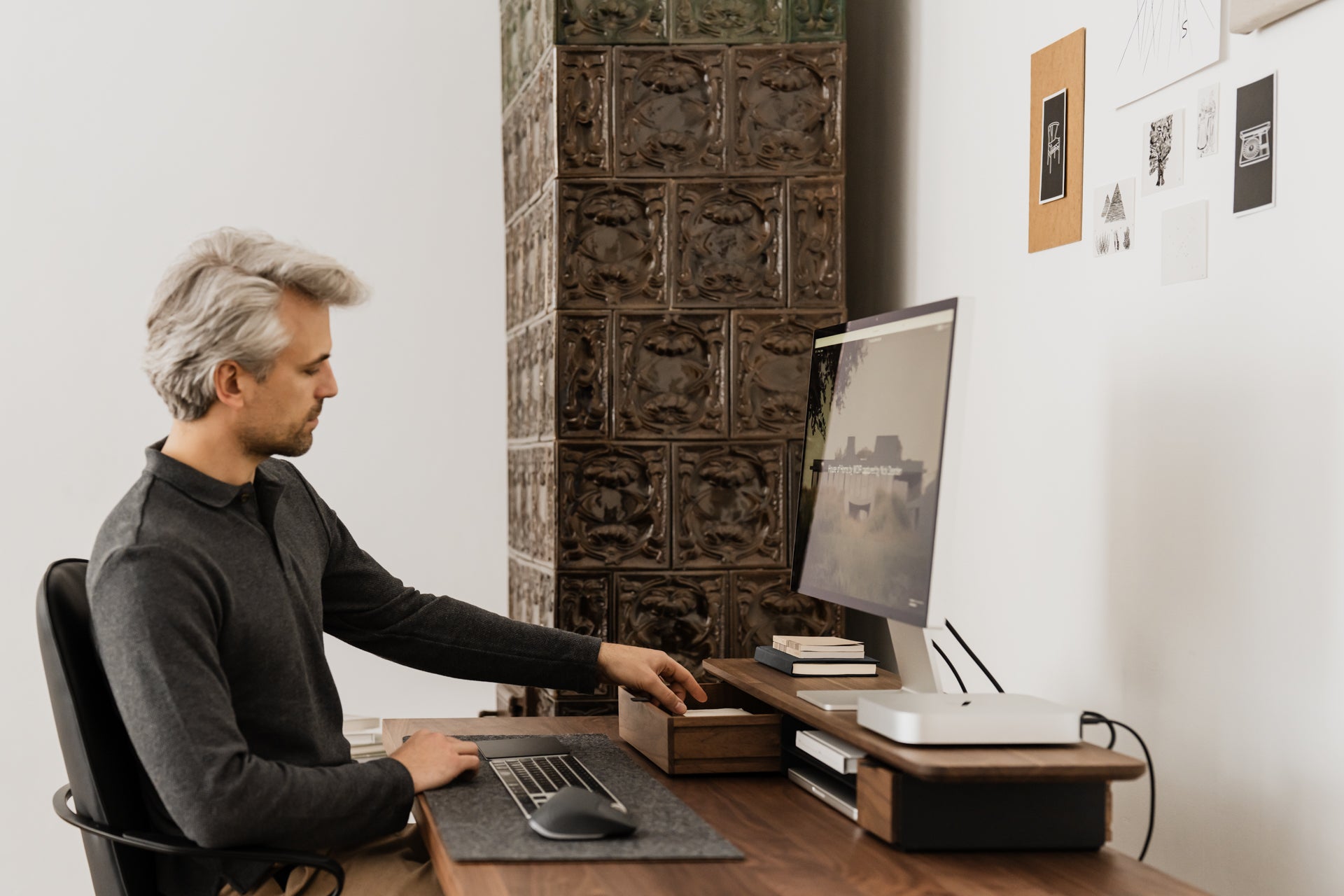 oakywood wooden desk shelf pro, solid wood monitor stand desk setup | walnut, single drawer, 