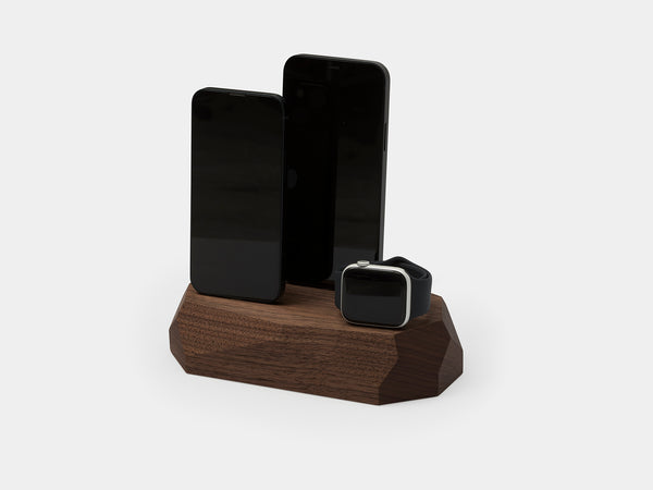 Oakywood Triple Dock in walnut – stylish walnut dock for keeping multiple devices organized and charged | walnut,