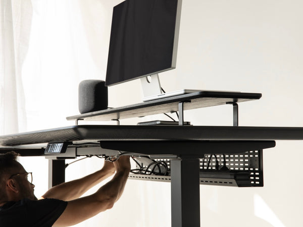 Oakywood Underdesk Organizer Grid in black – premium under-desk grid for tidy cable arrangement | black