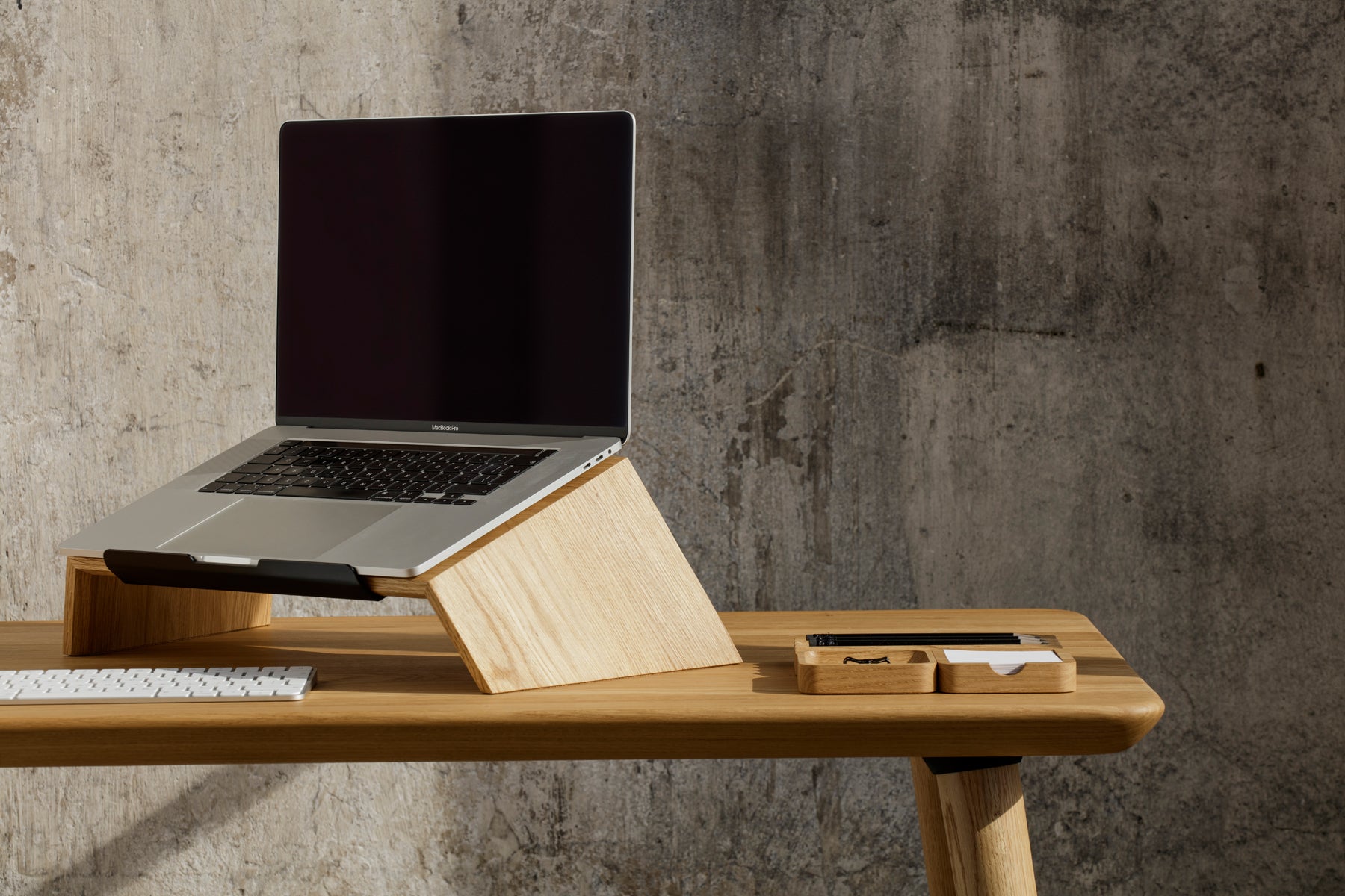 laptop stand for desk