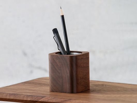 oakywood walnut wooden cubic pot in use | -