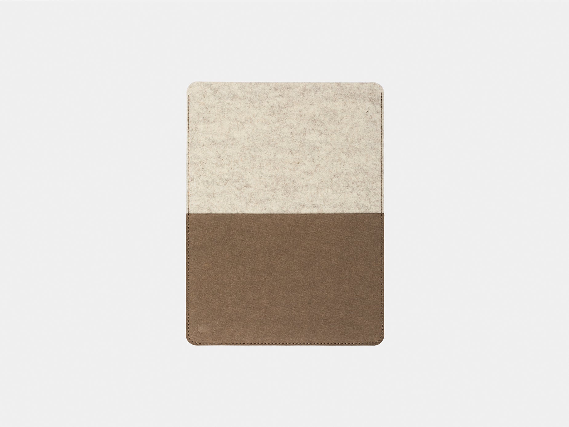 Oakywood iPad Sleeve